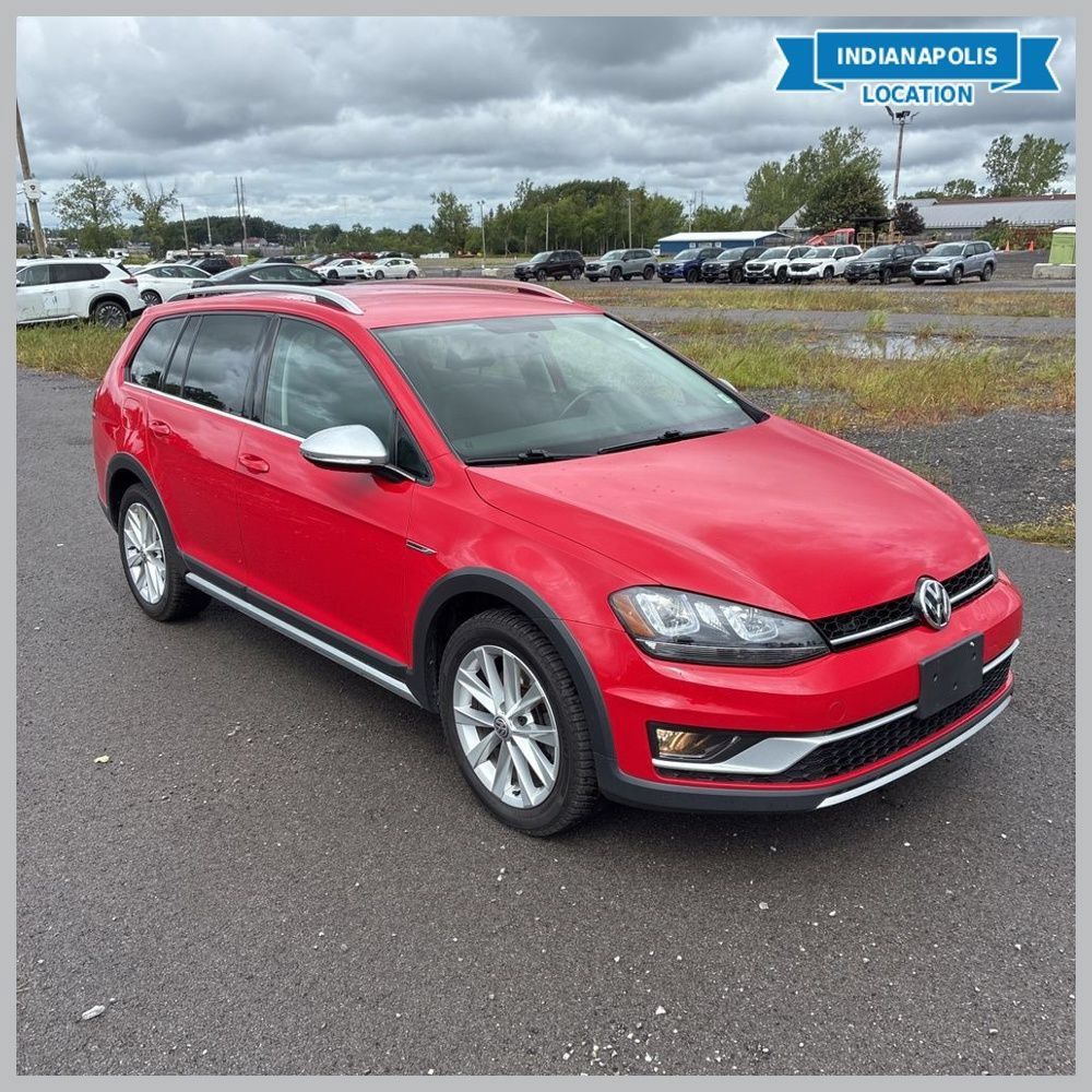 Used 2017 Volkswagen Golf Alltrack SE AWD/4WD image 1