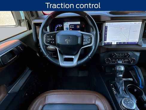 Used 2022 Ford Bronco Outer Banks AWD/4WD image 8