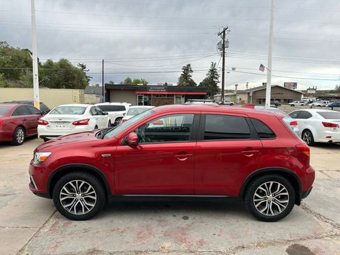 Used 2019 Mitsubishi Outlander Sport ES AWD/4WD image 4