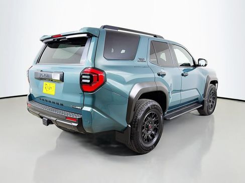 Used 2025 Toyota 4Runner TRD Off-Road Premium AWD/4WD image 6