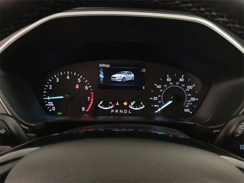 Used 2022 Ford Escape SE w/ SE Sport Appearance Package image 11