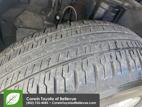 Used 2025 Toyota RAV4 XLE image 26