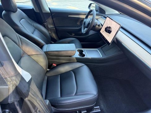 Used 2022 Tesla Model 3 Long Range image 11