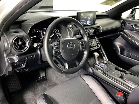 Used 2025 Lexus IS 300 F Sport image 16