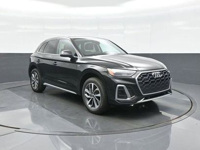 Used 2023 Audi Q5 2.0T Premium w/ Convenience Package