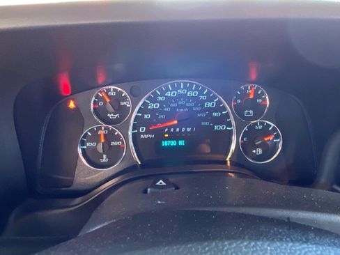 Used 2025 Chevrolet Express 2500 w/ Driver Convenience Package RWD image 44