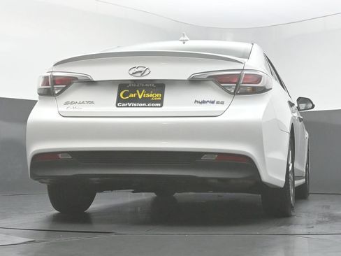 Used 2016 Hyundai Sonata SE FWD image 5