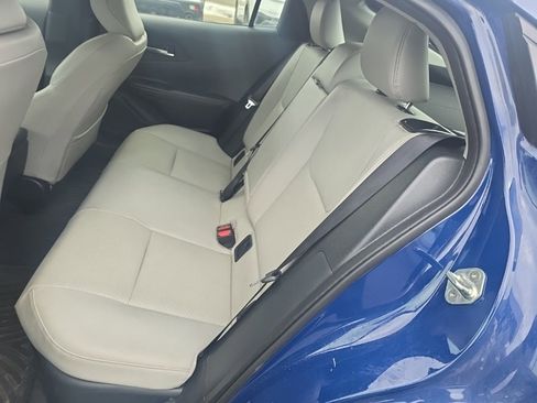 Used 2024 Toyota Prius XLE image 10