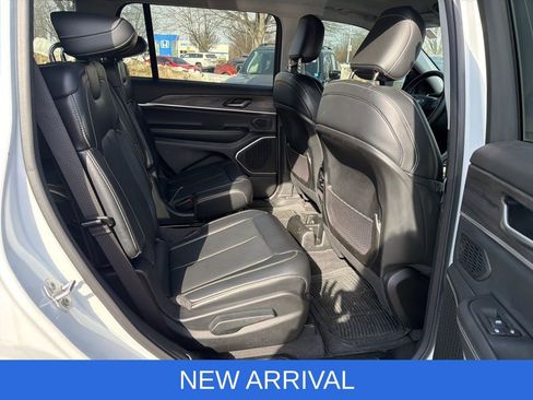 Used 2021 Jeep Grand Cherokee L Limited image 14