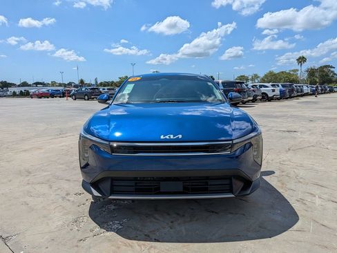 Certified 2025 Kia K4 GT-Line Turbo FWD image 2