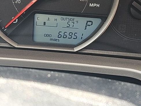 Used 2013 Toyota RAV4 XLE image 3