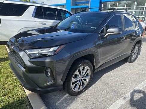 Used 2024 Toyota RAV4 XLE Premium image 1