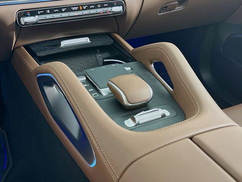 New 2026 Mercedes-Benz GLS 450 4MATIC image 5