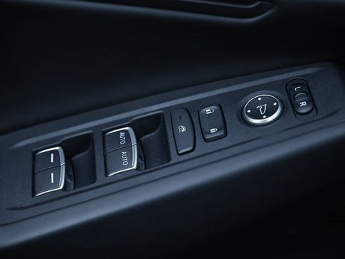 Used 2024 Honda Accord EX-L image 17