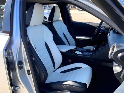 Used 2022 Lexus IS 350 F Sport image 9