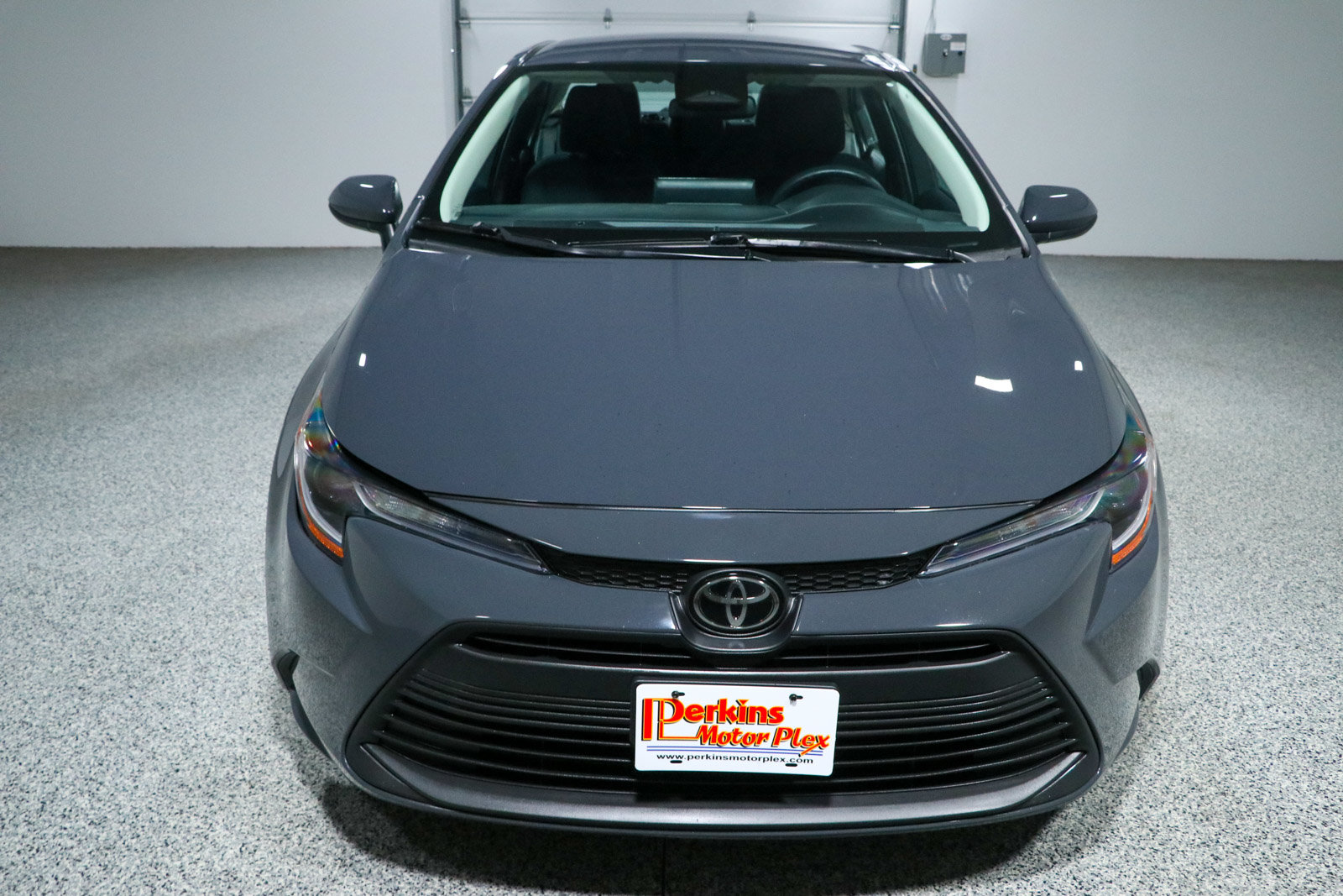 Used 2024 Toyota Corolla LE FWD image 4