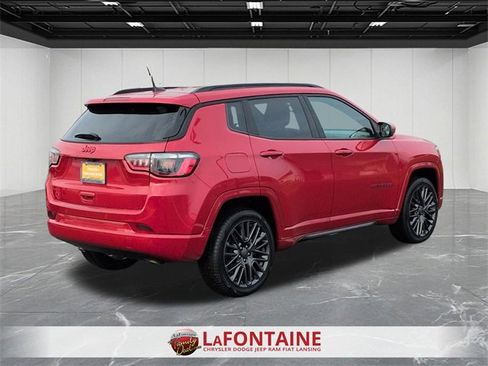Certified 2023 Jeep Compass Limited image 5