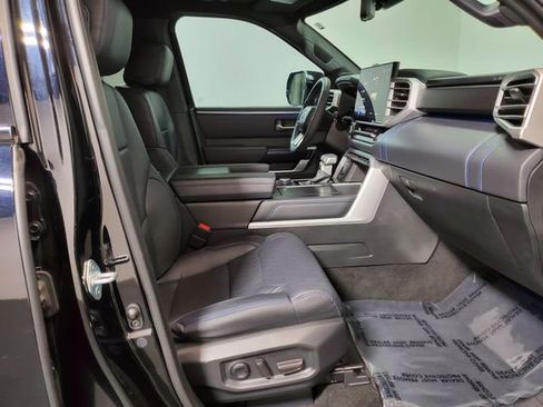 Used 2023 Toyota Tundra Platinum image 11