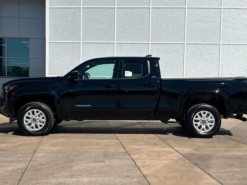 New 2026 Toyota Tacoma SR5 RWD image 7