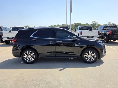 Used 2022 Chevrolet Equinox Premier FWD image 4