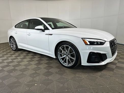 Used 2025 Audi A5 2.0T Premium Plus image 2