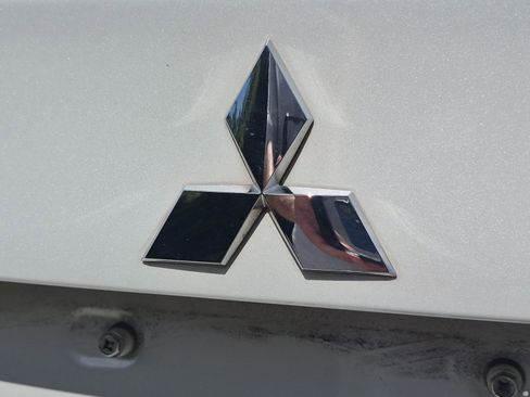 Used 2022 Mitsubishi Outlander Sport ES FWD image 29