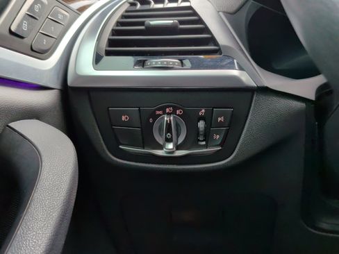Used 2020 BMW X3 sDrive30i w/ Premium Package RWD image 24