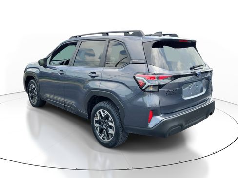 Certified 2025 Subaru Forester Premium AWD/4WD image 4