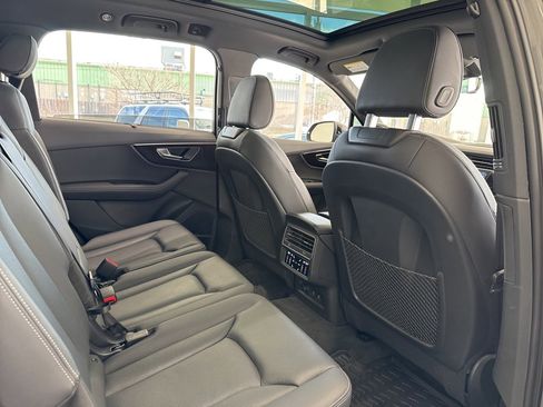 Used 2025 Audi Q7 3.0T Premium Plus image 44