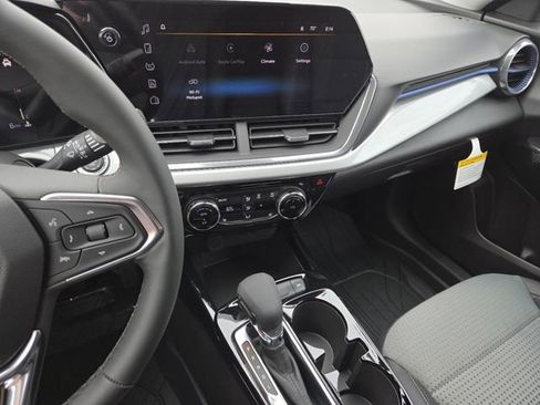 New 2026 Chevrolet Trax LT w/ Driver Confidence Package image 35