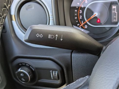 New 2025 Jeep Gladiator Sport image 27