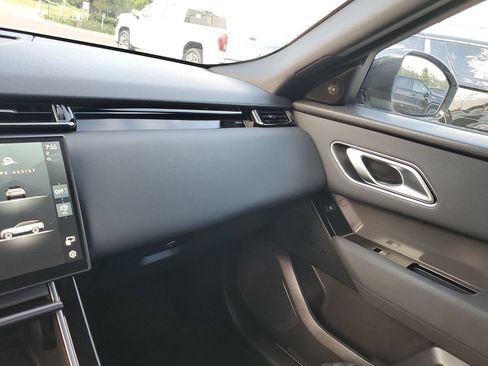 Used 2025 Land Rover Range Rover Velar Dynamic SE AWD/4WD image 24