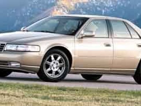Used 2001 Cadillac Seville STS w/ Premium Luxury Pkg image 1