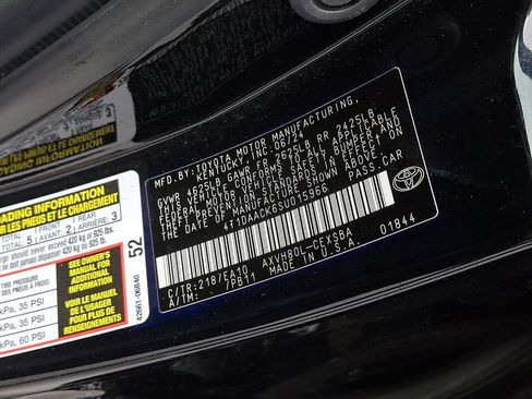 Used 2025 Toyota Camry SE w/ Convenience Package FWD image 29