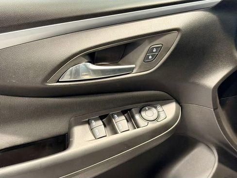 Used 2024 Buick Envista Preferred w/ Convenience I Package FWD image 16