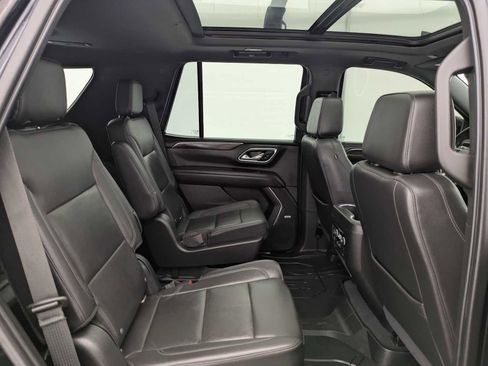 Used 2021 Chevrolet Tahoe LT w/ LT Signature Package AWD/4WD image 21