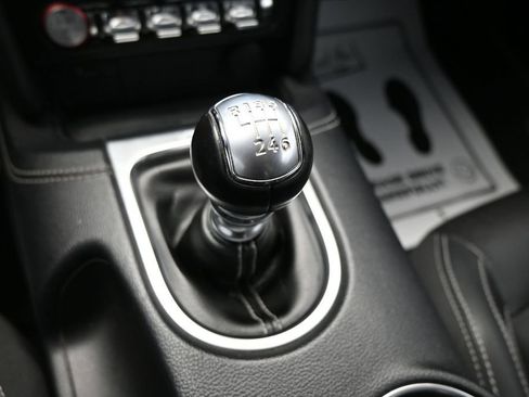 Used 2019 Ford Mustang GT Premium w/ Equipment Group 401A RWD image 17