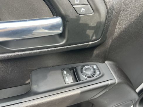 Used 2022 Chevrolet Silverado 1500 W/T w/ WT Value Package image 15