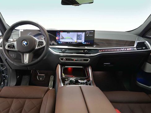Used 2026 BMW X6 xDrive40i image 12