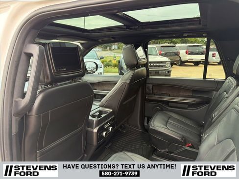 Used 2018 Ford Expedition Max Limited w/ Equipment Group 302A AWD/4WD image 34