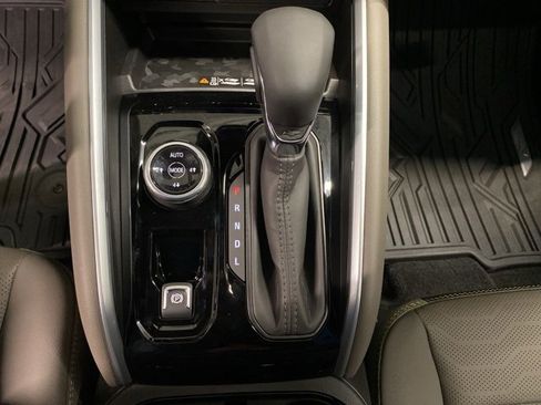 New 2026 Chevrolet Colorado ZR2 w/ Technology Package image 23