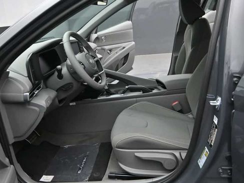 New 2026 Hyundai Elantra Sport FWD image 17