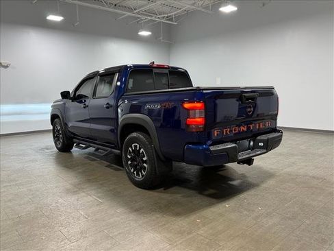 Used 2022 Nissan Frontier PRO-4X image 6
