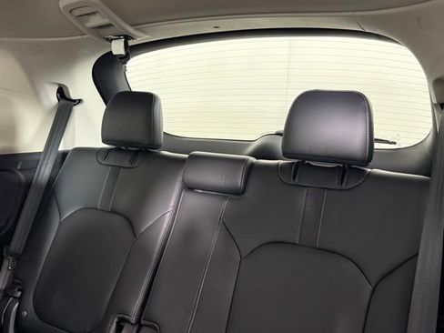 Used 2023 Honda Pilot EX-L image 30