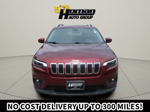 Used 2019 Jeep Cherokee Latitude Plus w/ Cold Weather Group AWD/4WD image 8