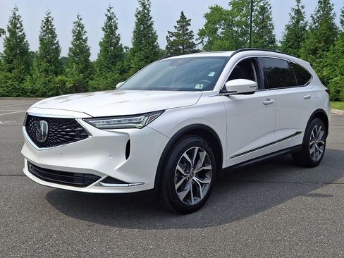 Certified 2024 Acura MDX SH-AWD w/ Technology Package image 3