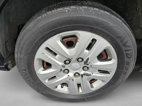 Used 2019 Dodge Grand Caravan SE w/ UConnect Hands-Free Group image 23