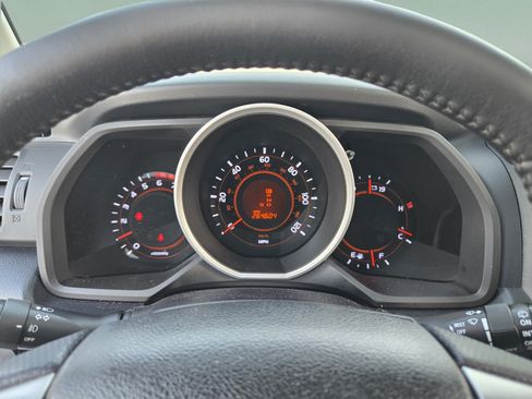 Used 2013 Toyota 4Runner Limited AWD/4WD image 17
