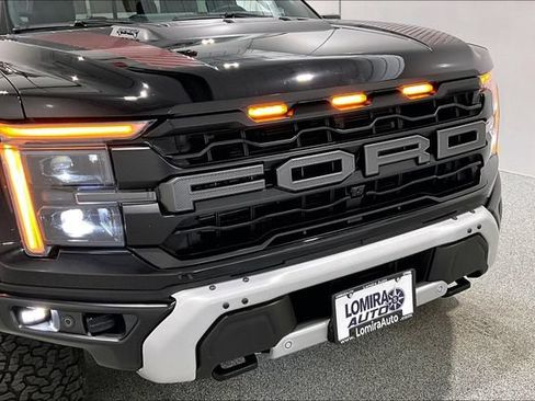 Used 2025 Ford F150 Raptor AWD/4WD image 42