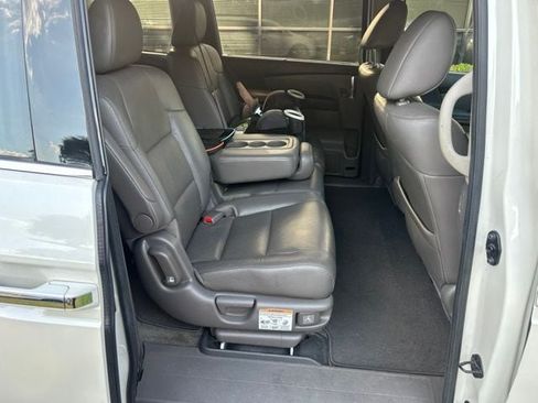 Used 2015 Honda Odyssey Touring image 5